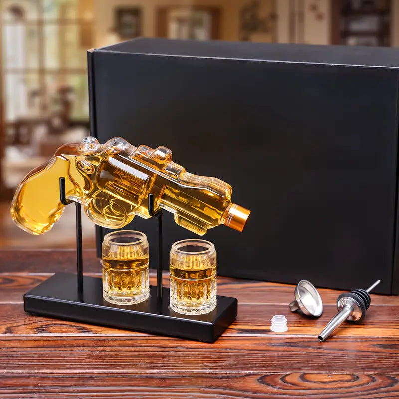 Classic Revolver Whiskey Decanter Set – The Whiskey Ball