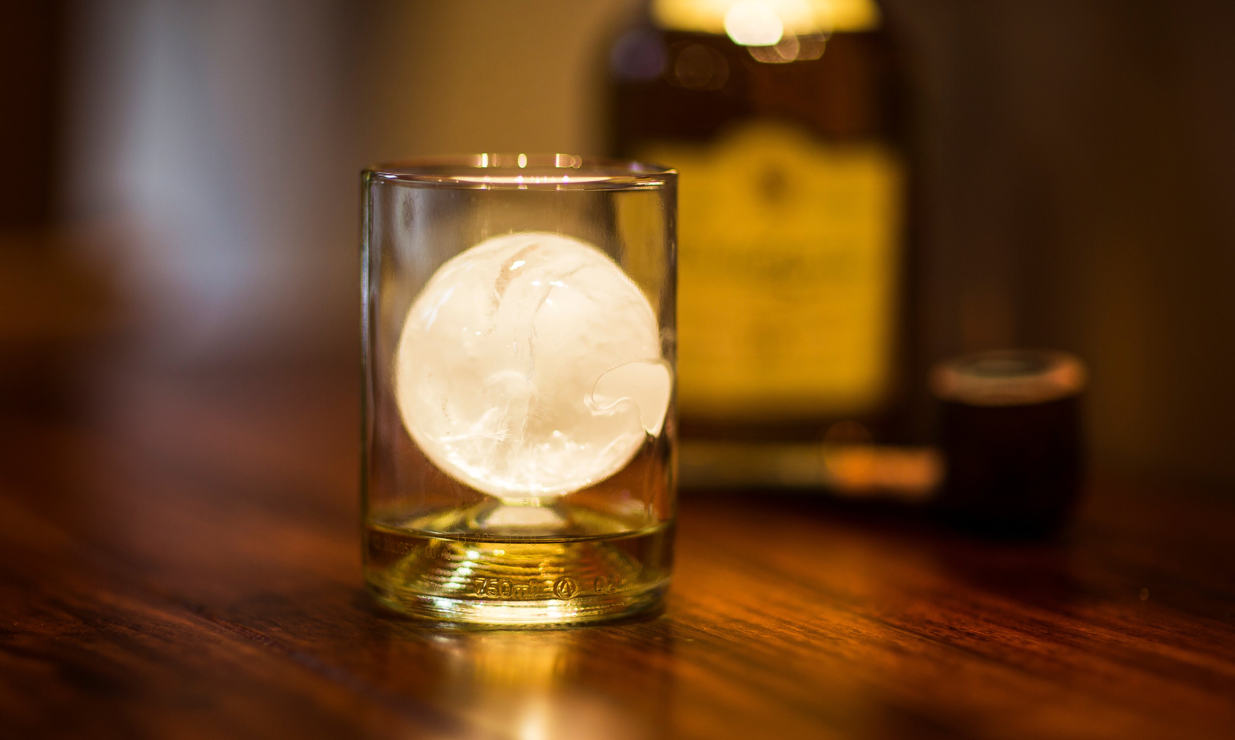 The Original Whiskey Ball Company - Sveres Jumbo Ice Ball Round Mold – The Whiskey  Ball